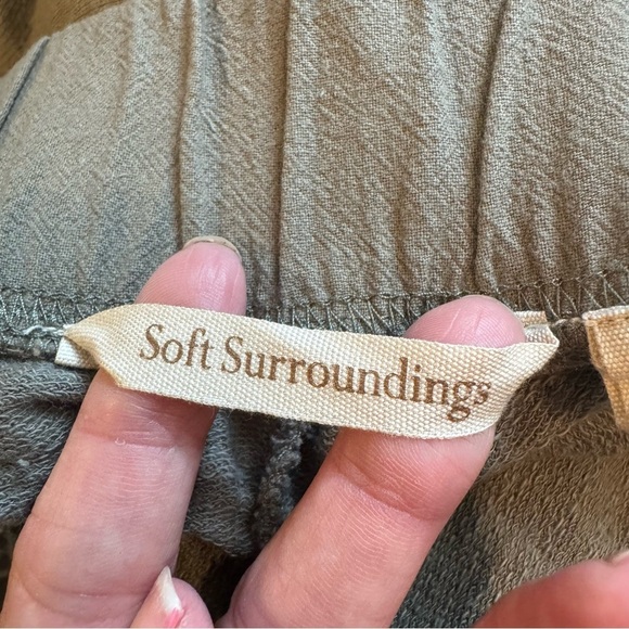 Soft Surroundings Lanai Lounge Pants Joggers Bay Leaf Green Patch Cargo Pockets - Picture 9 of 10